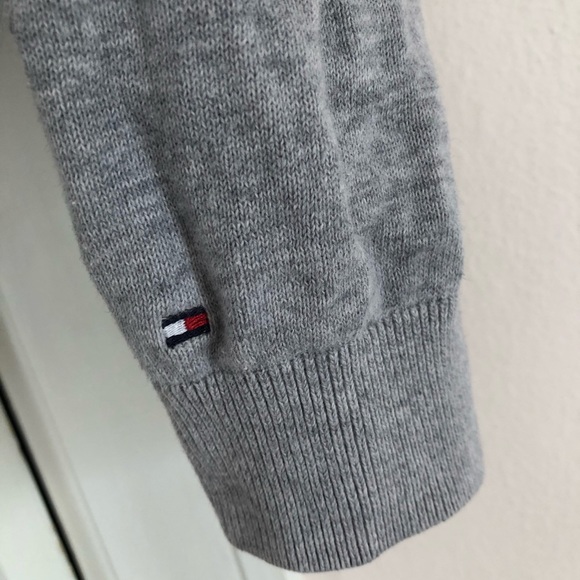 Women’s Tommy Hilfiger Cropped Sweater - Picture 3 of 3